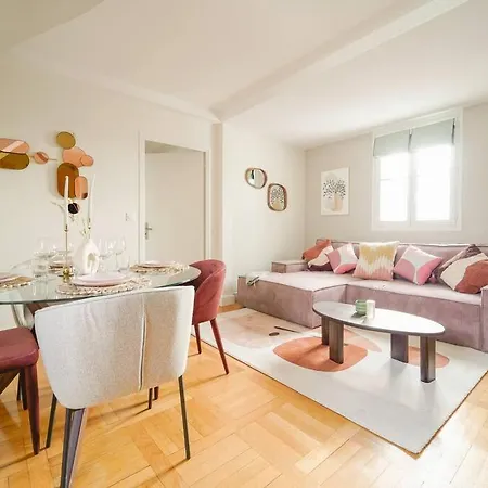 Haussmannien 16eme Apartamento *
