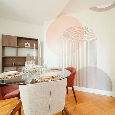 Haussmannien 16eme Apartamento